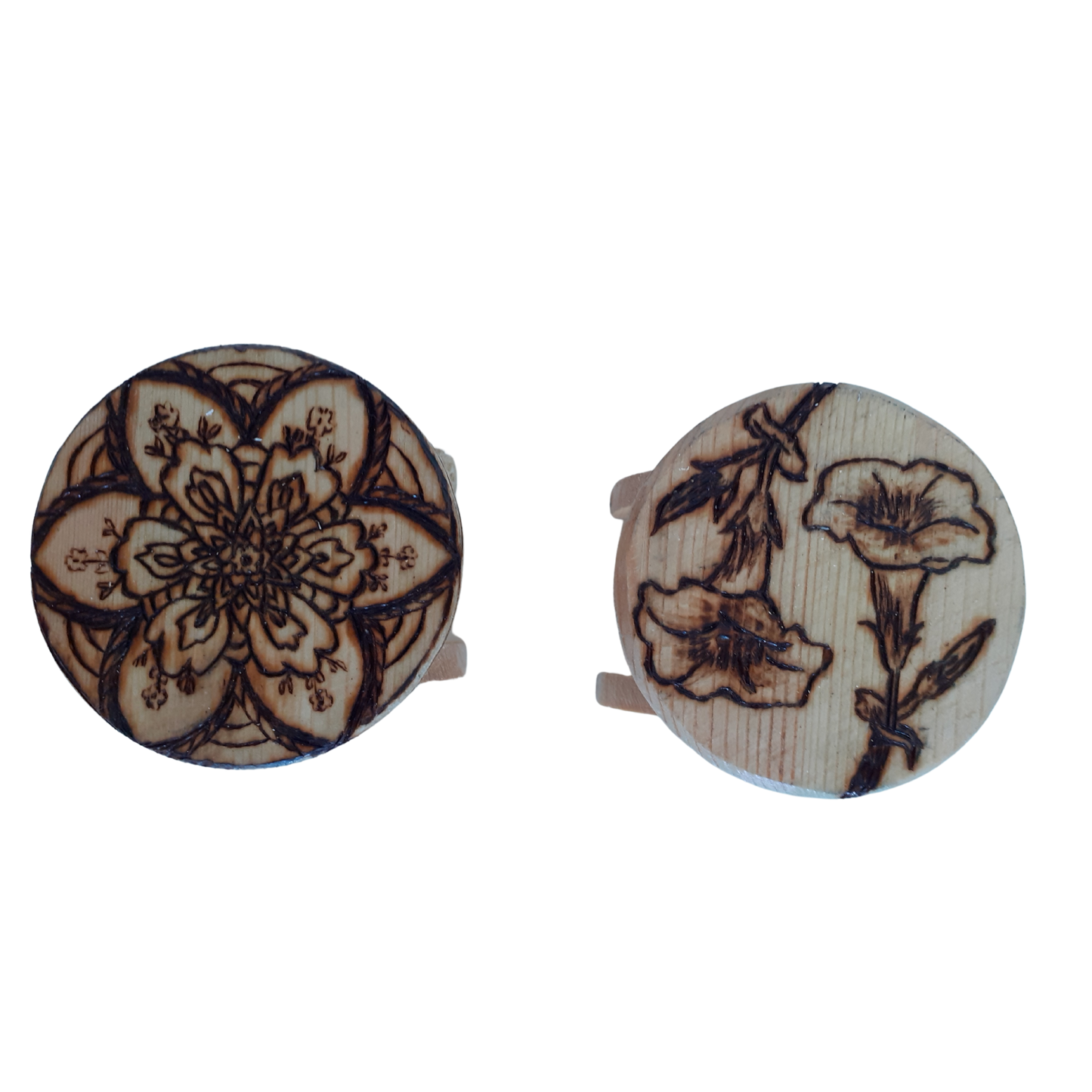 Handcrafted Wooden Floral Design Stands – Unique Mandala & Blossom Patterns, 7x6 CM