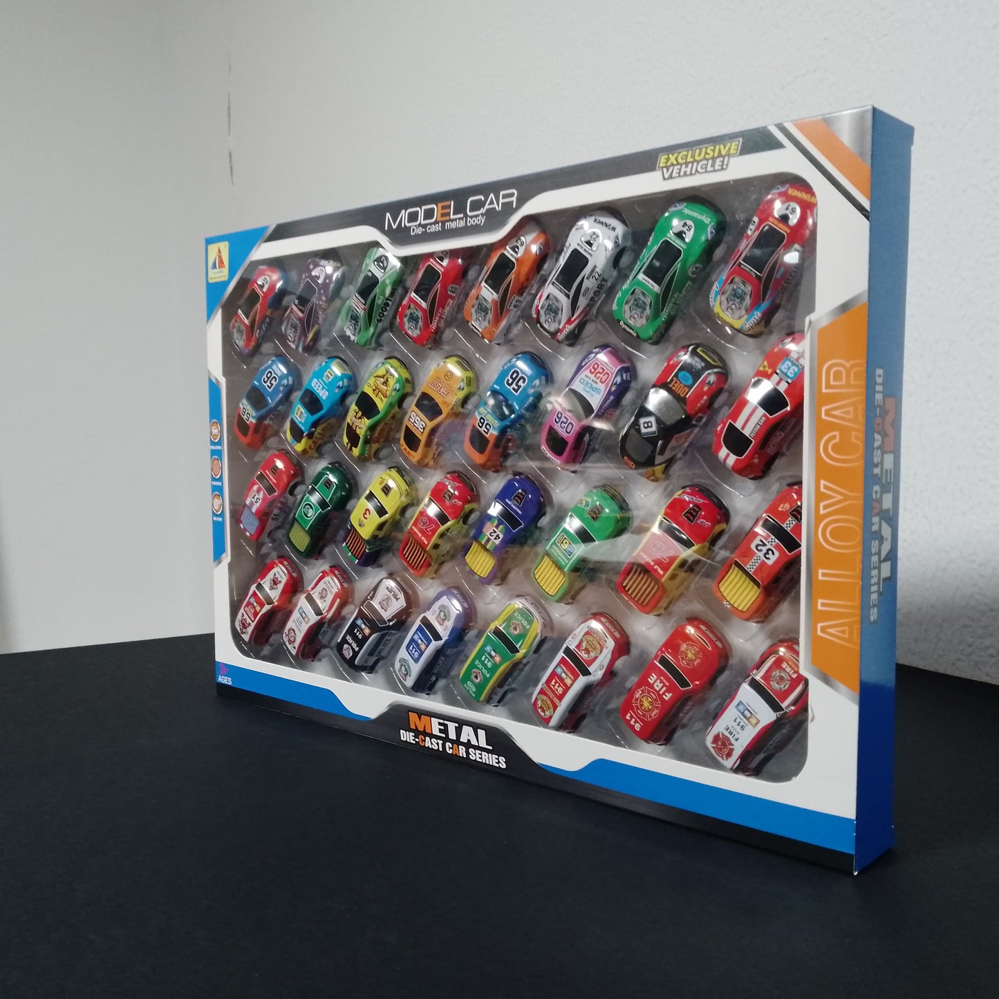 Die-Cast Alloy Model Car Set (30 Cars, Exclusive Vehicles)