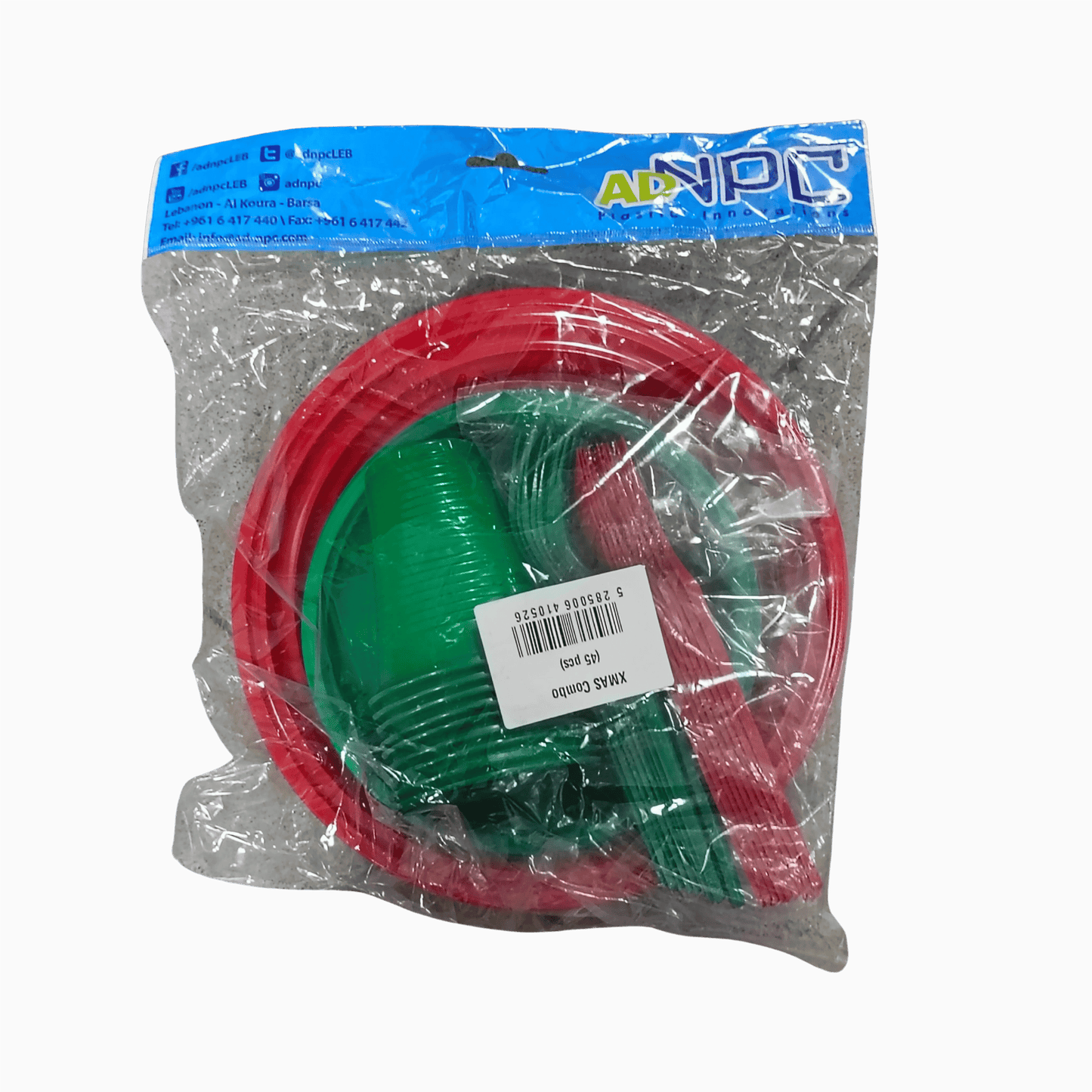 Plastic Dinnerware Set – 45-Piece Set (Red and Green Plates, Cups, and Cutlery)